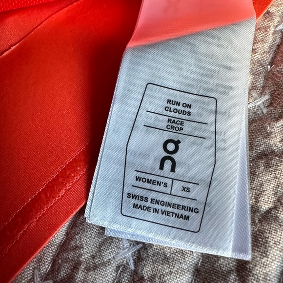 On running race crop - Picture 4 of 5